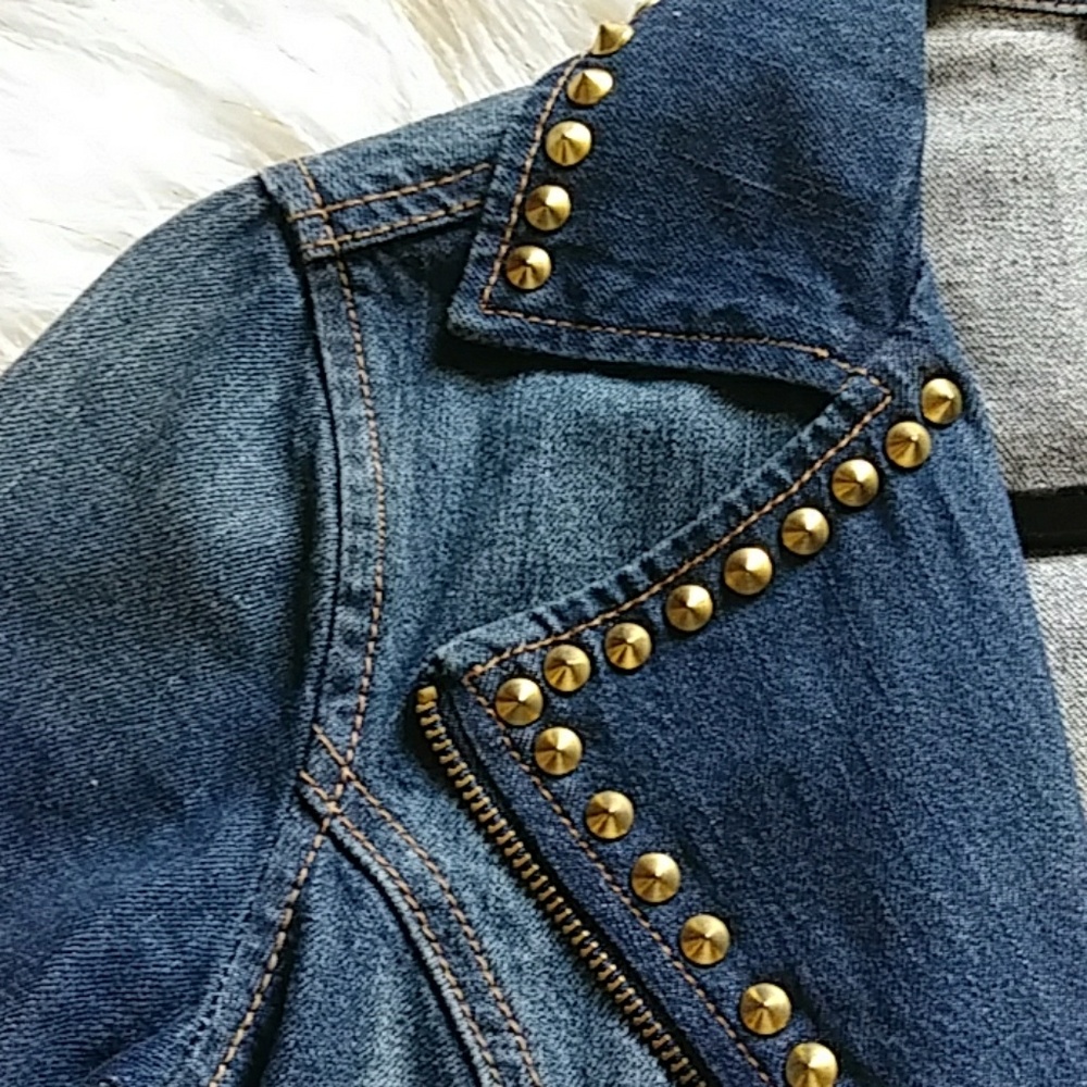 Denim jacket! - Picture 3 of 4